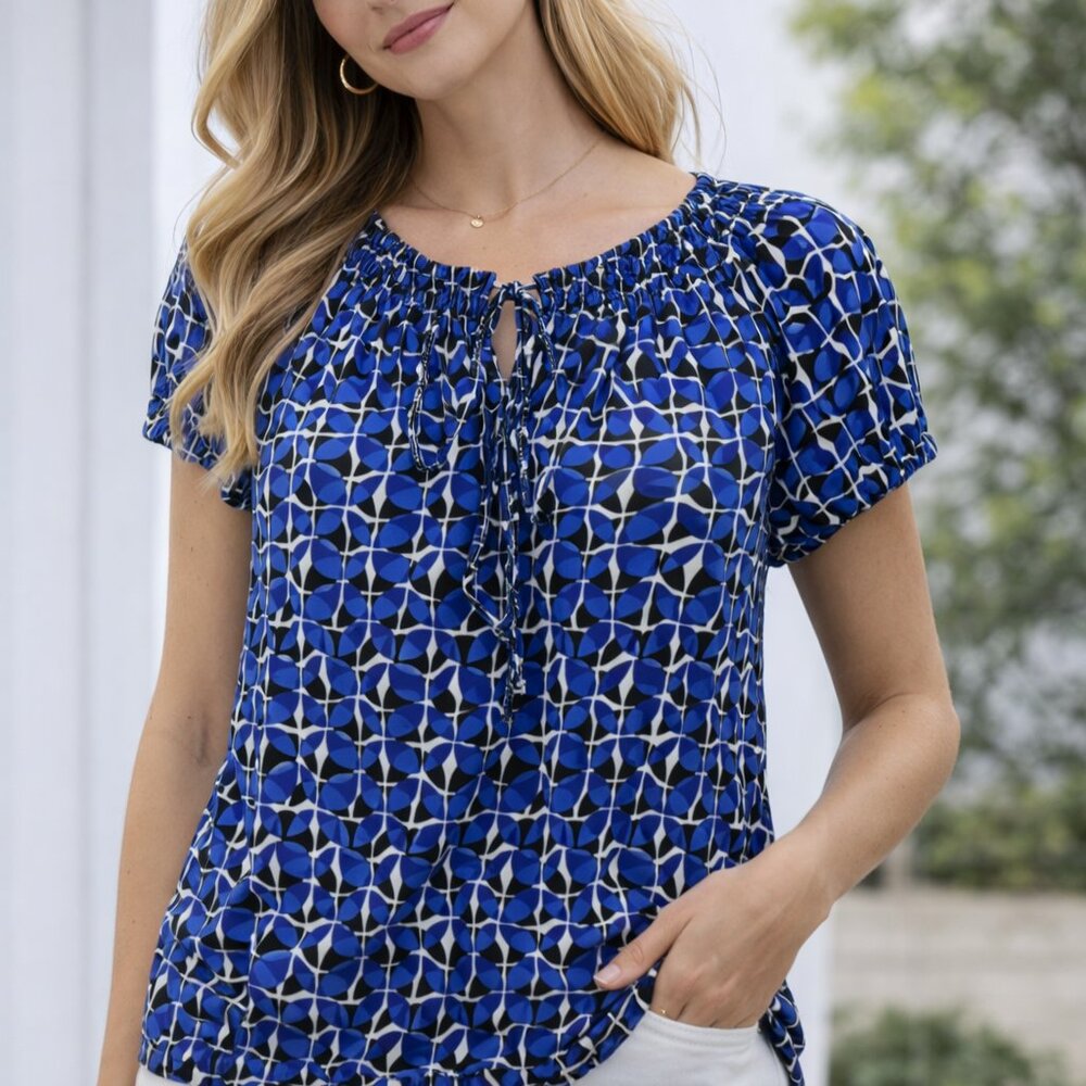 *NWT* Max Studio Blue & Black Geometric Blouse Small | Smocked Neck Short Sleeve